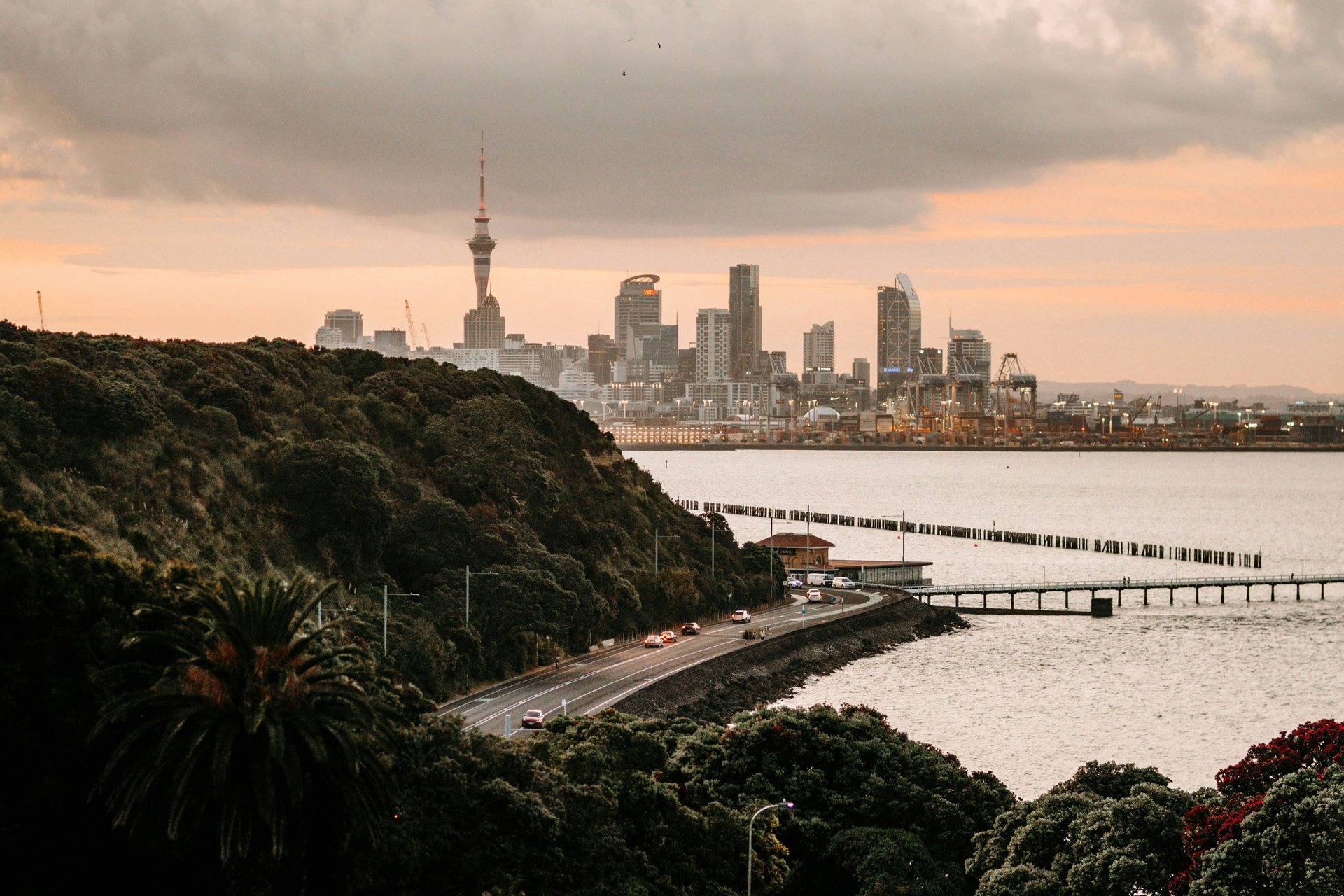 atg-URB-NZ-Auckland-mgPjMfmcYQs-unsplashweb